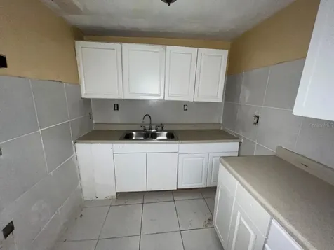 1648 Messina Avenue Orlando FL 32811