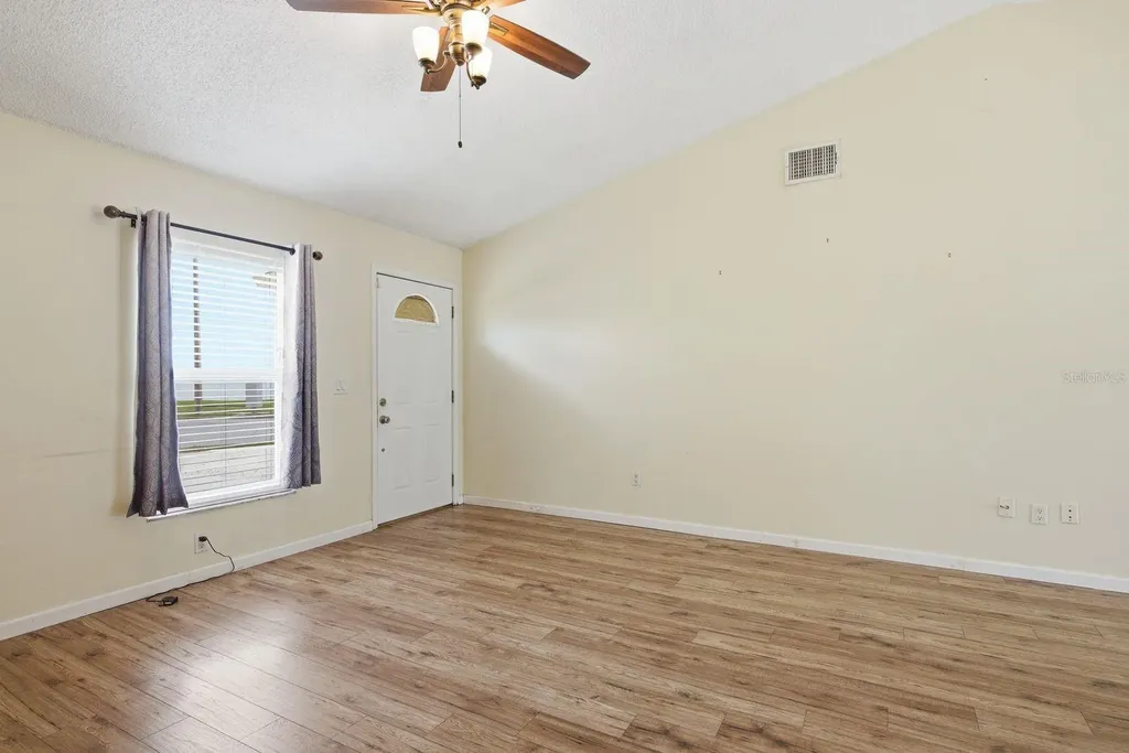 1912 Cutty Bay Court Oldsmar FL 34677