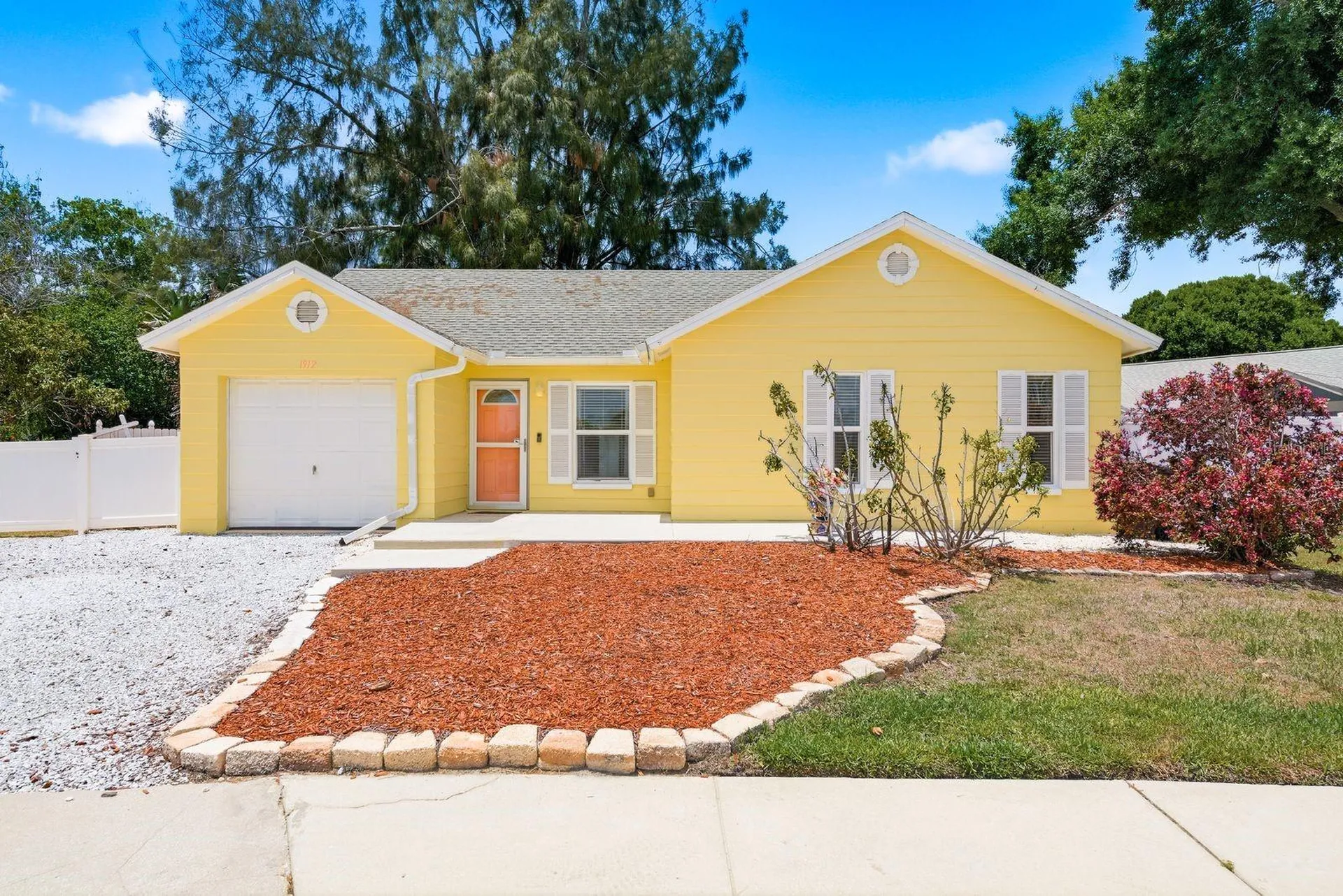 1912 Cutty Bay Court Oldsmar FL 34677