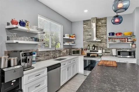 11207 Village Brook Drive Riverview FL 33579