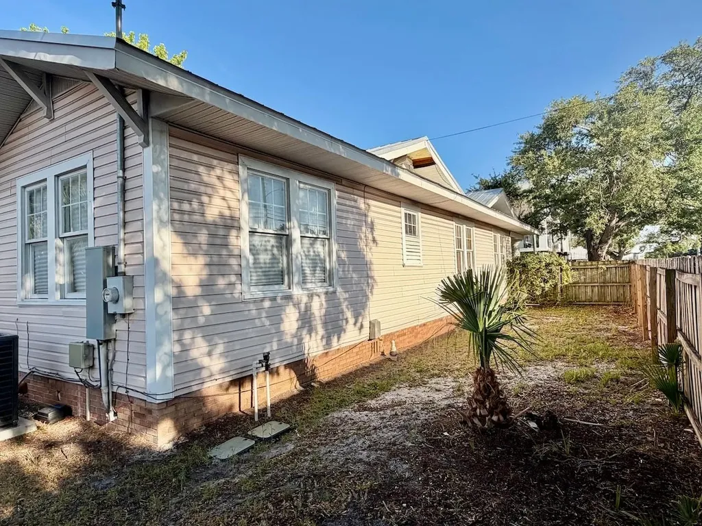419 W Park Avenue Tampa FL 33602