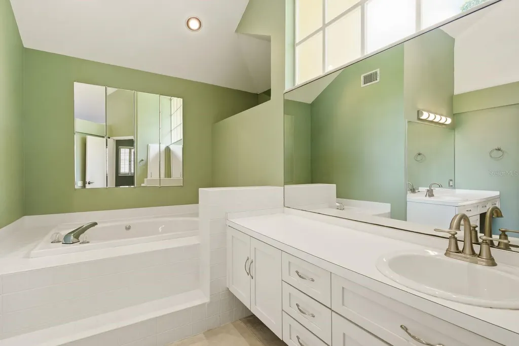 1856 Wood Thrush Way Palm Harbor FL 34683