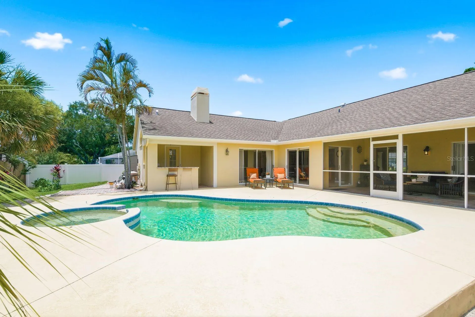 1856 Wood Thrush Way Palm Harbor FL 34683