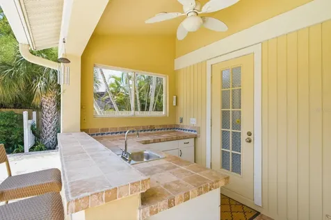 1856 Wood Thrush Way Palm Harbor FL 34683