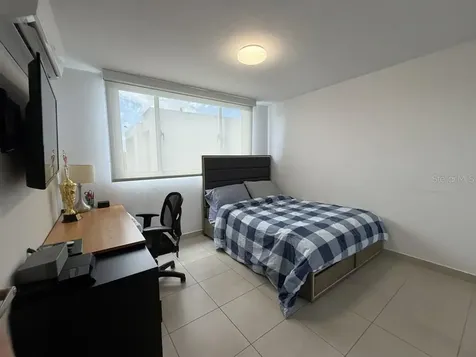 145 Trafalgar Square Guaynabo PR 00969
