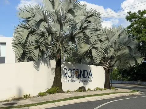 145 Trafalgar Square Guaynabo PR 00969