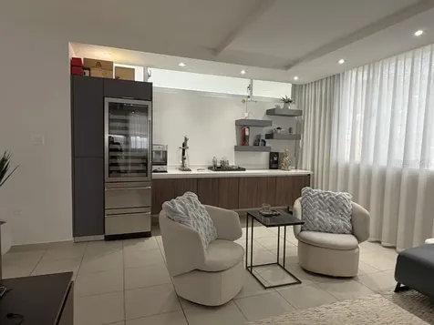 145 Trafalgar Square Guaynabo PR 00969