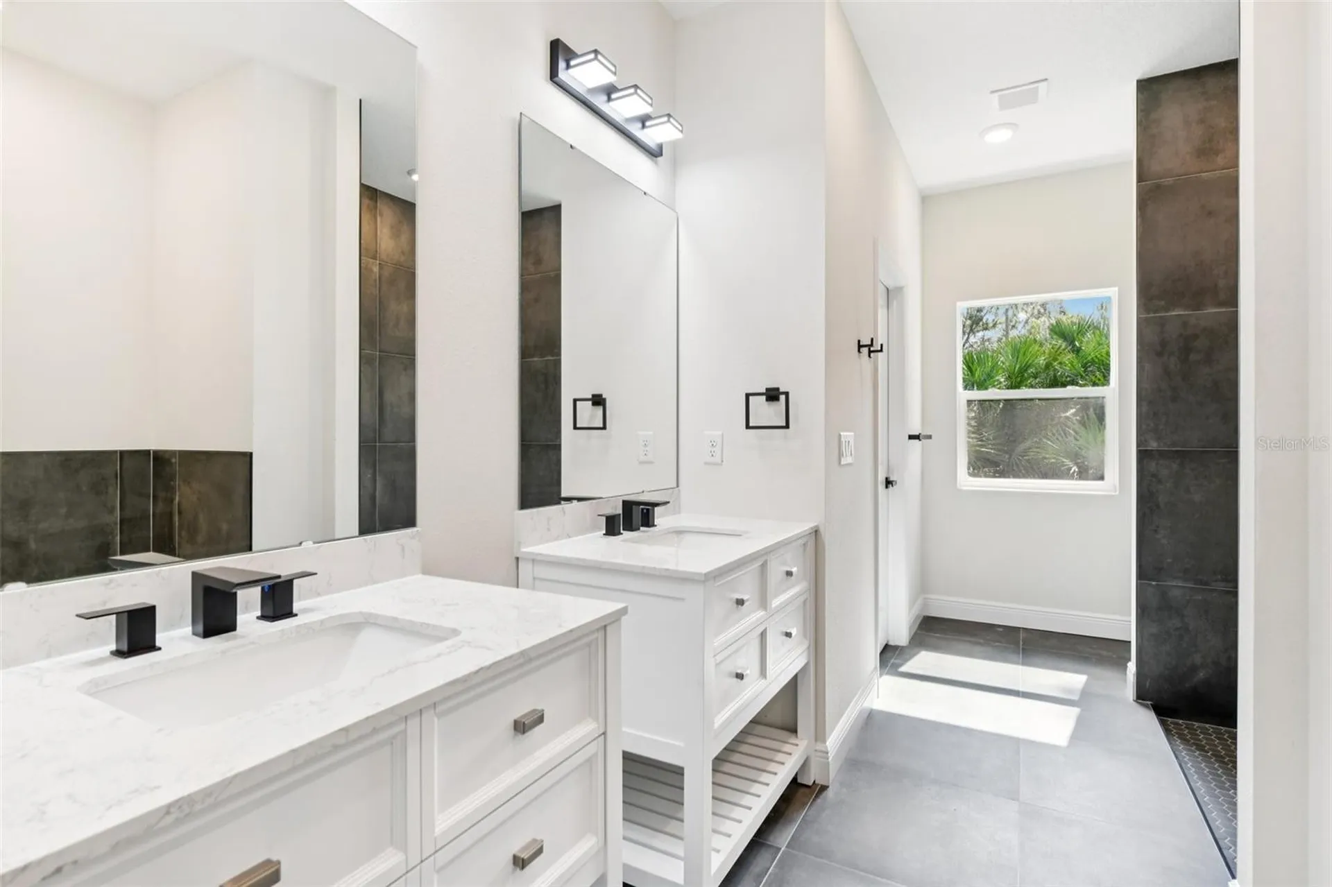 1885 9th Avenue Deland FL 32724