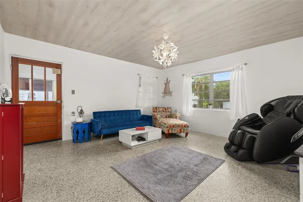 9 Sunset Drive Debary FL 32713