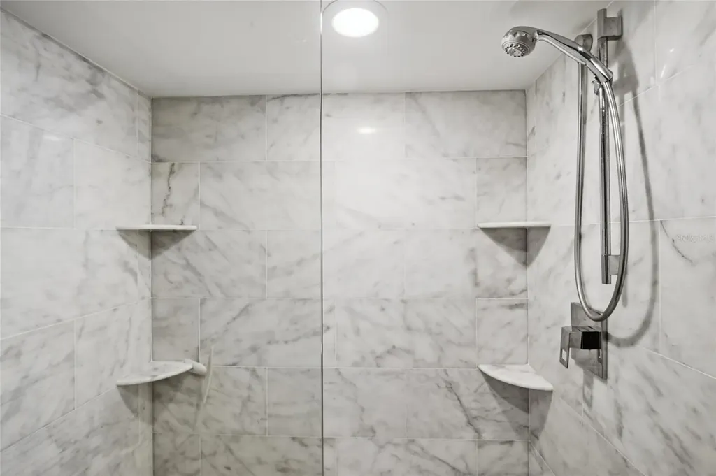2675 Gulf Of Mexico Drive Longboat Key FL 34228