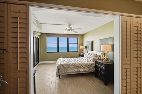 2675 Gulf Of Mexico Drive Longboat Key FL 34228
