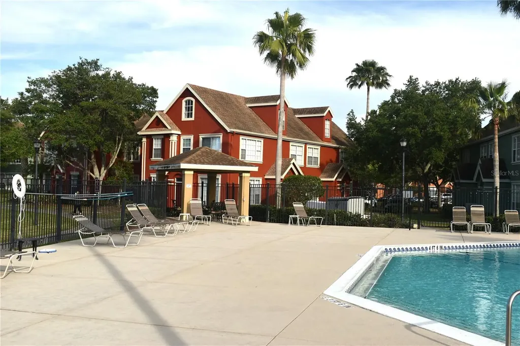 9078 Lake Chase Island Way Tampa FL 33626