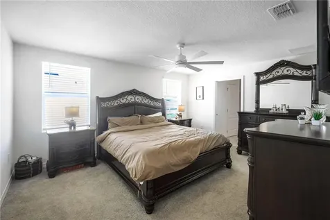 5189 Greenheart Avenue Mount Dora FL 32757