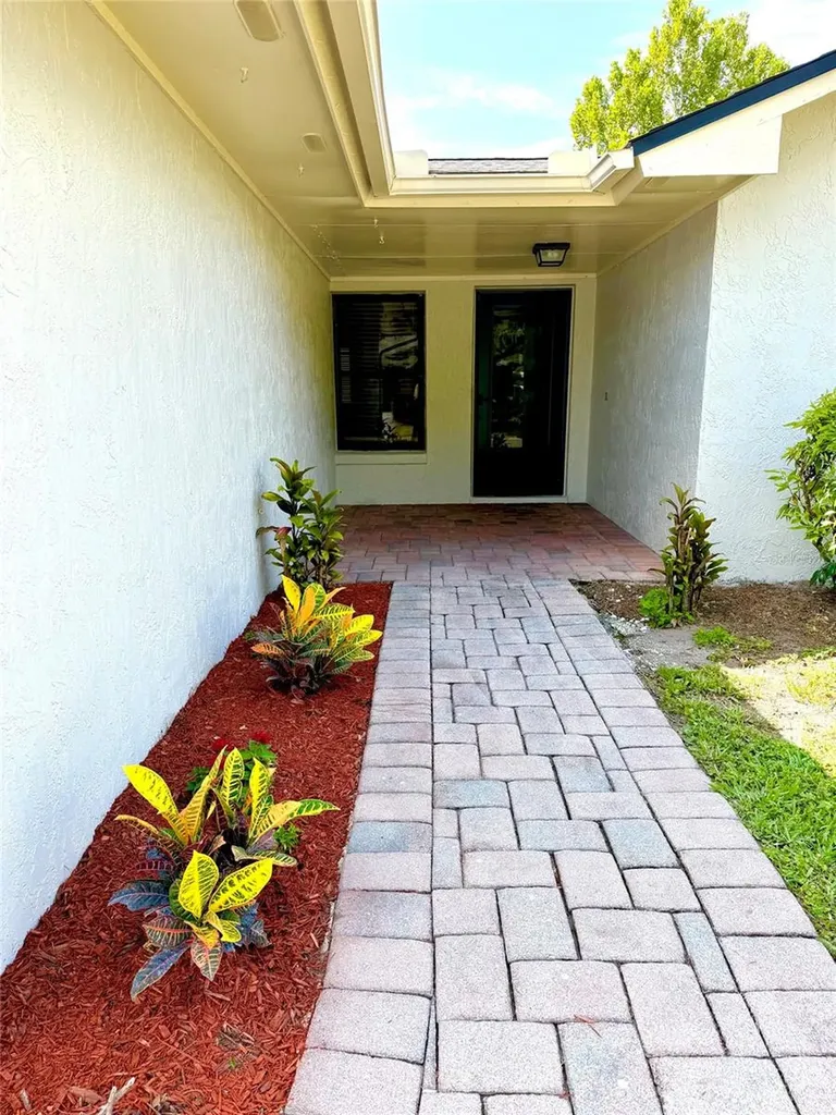 298 Quail Court Casselberry FL 32707