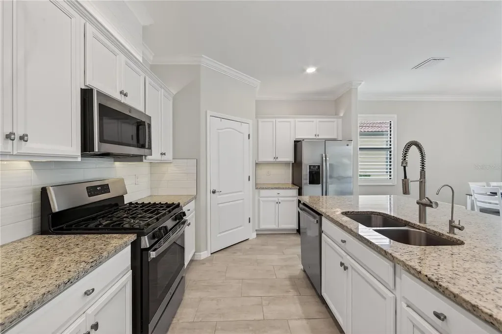 5119 Tobermory Way Bradenton FL 34211