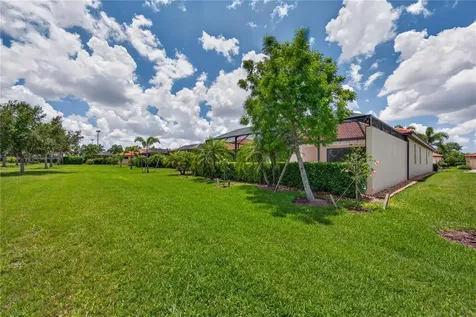 5119 Tobermory Way Bradenton FL 34211