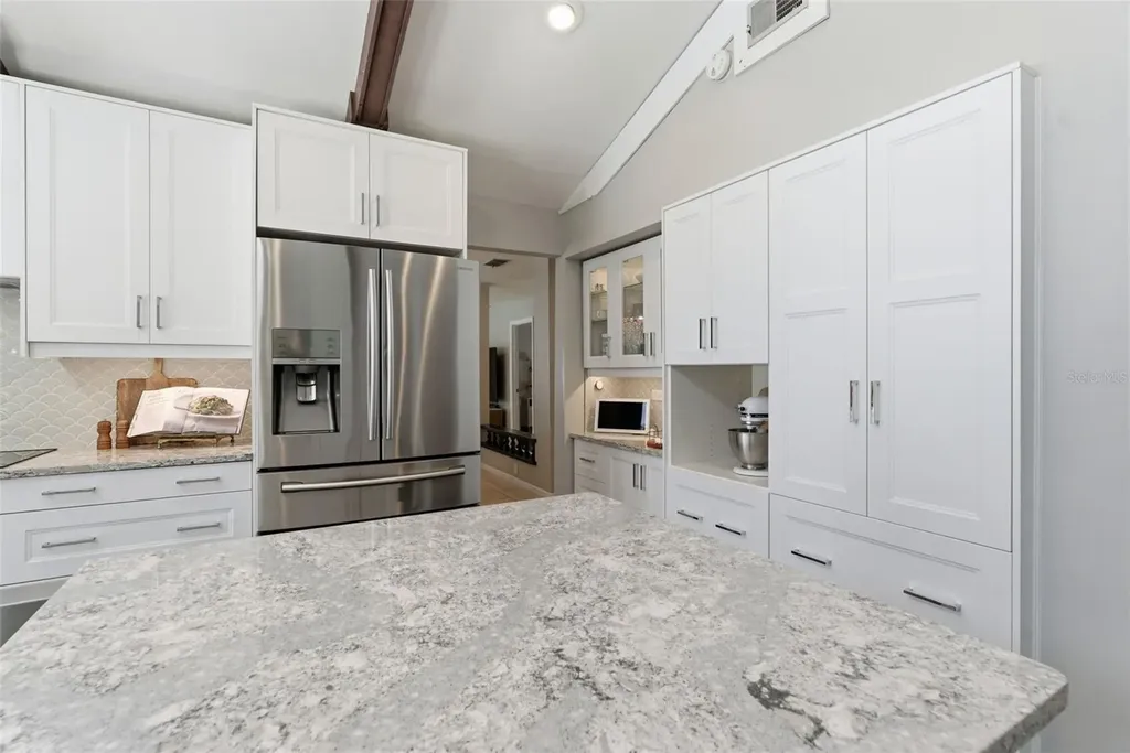 4221 Water Oaks Lane Tampa FL 33618