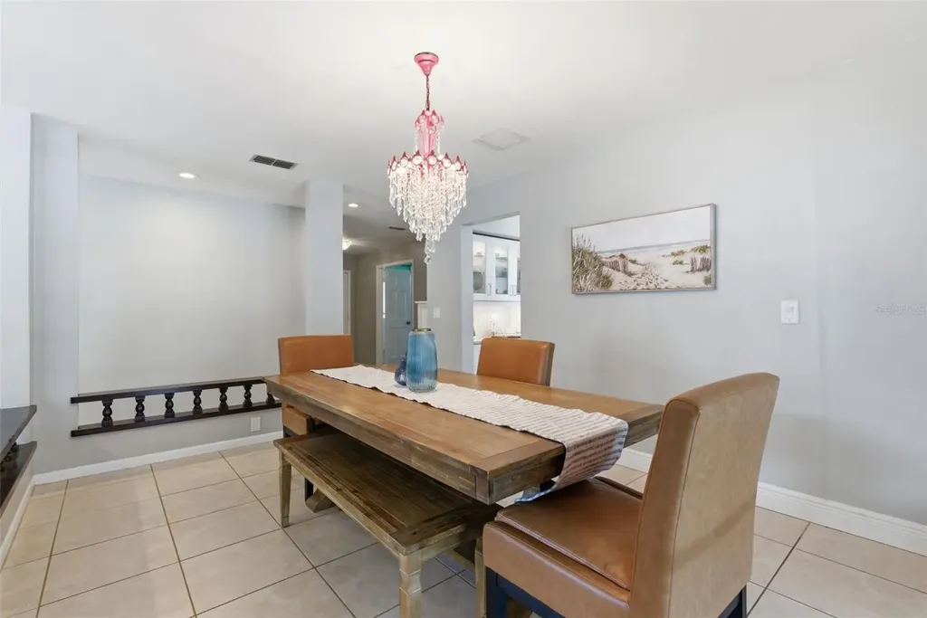 4221 Water Oaks Lane Tampa FL 33618