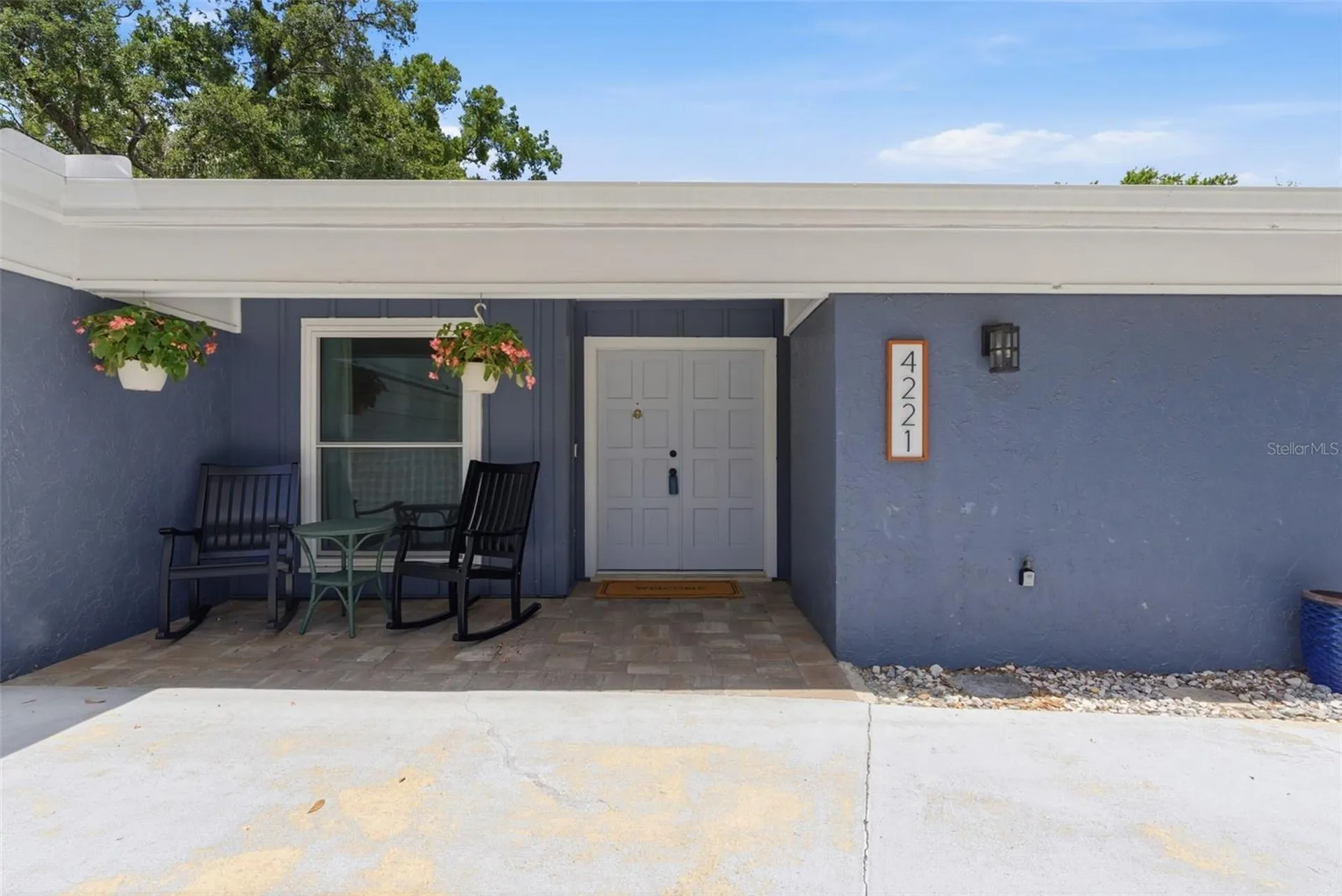 4221 Water Oaks Lane Tampa FL 33618