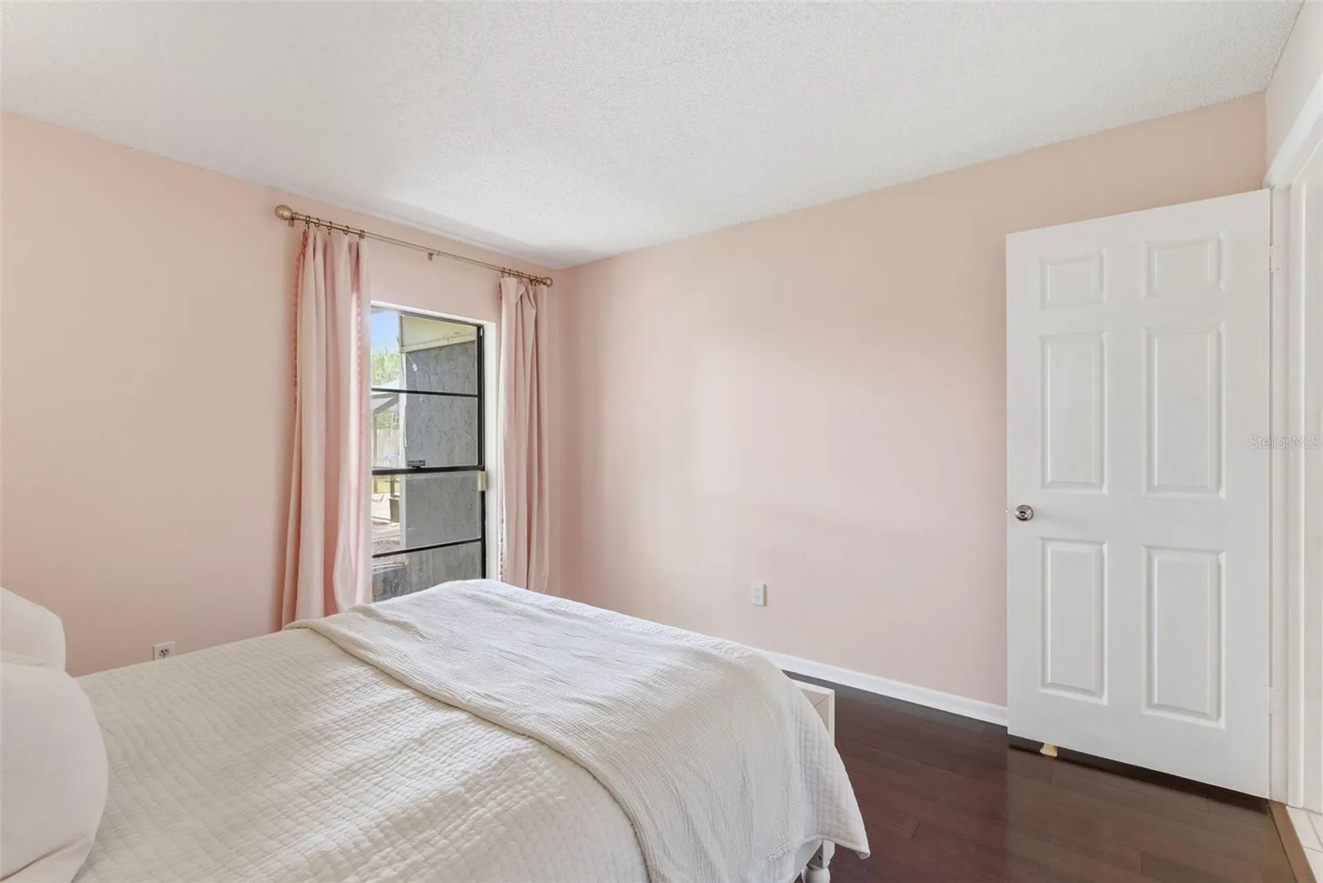 4221 Water Oaks Lane Tampa FL 33618