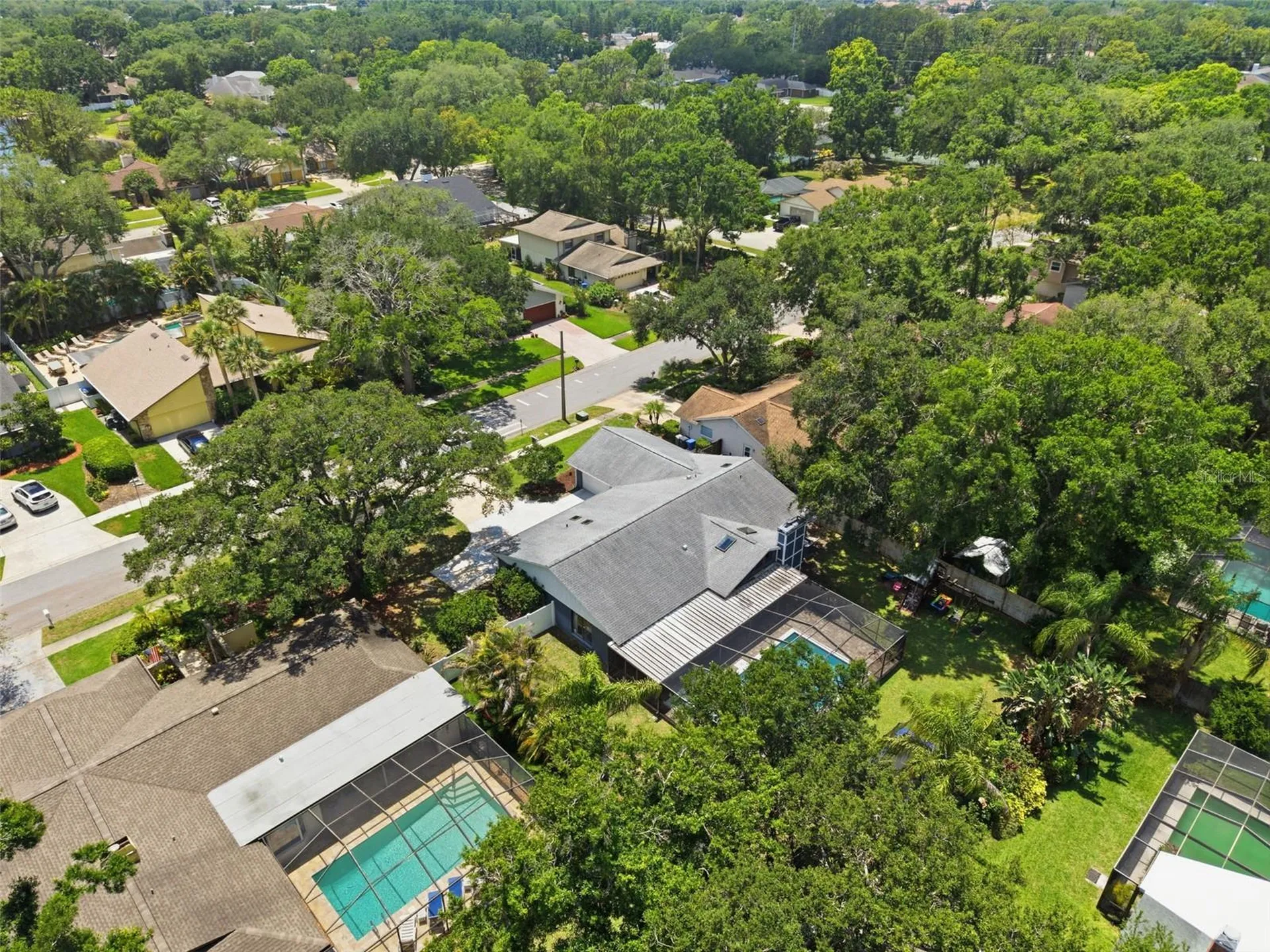4221 Water Oaks Lane Tampa FL 33618