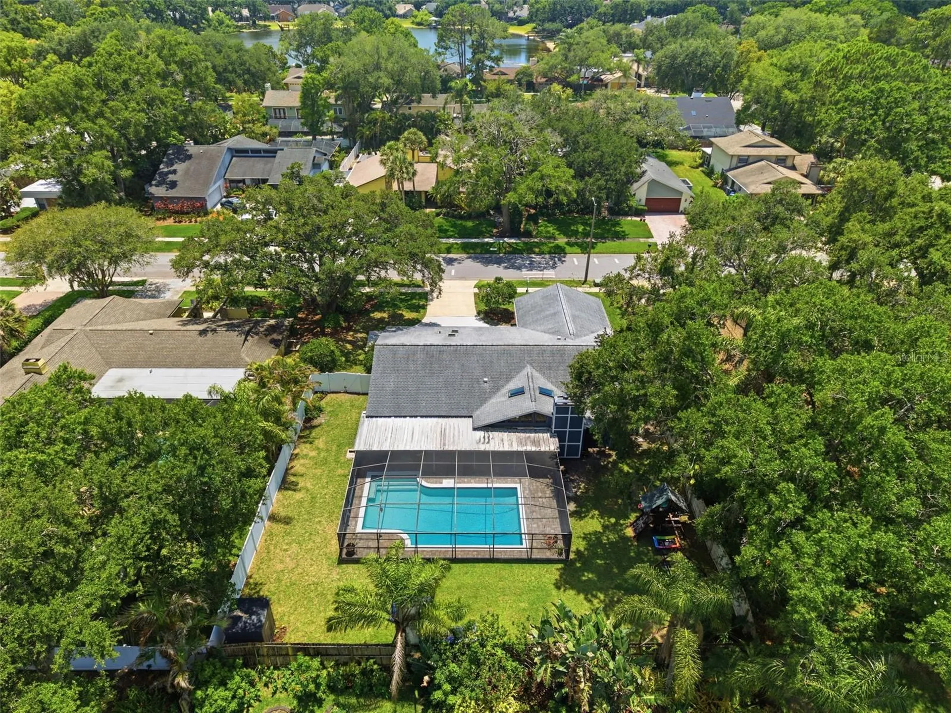 4221 Water Oaks Lane Tampa FL 33618