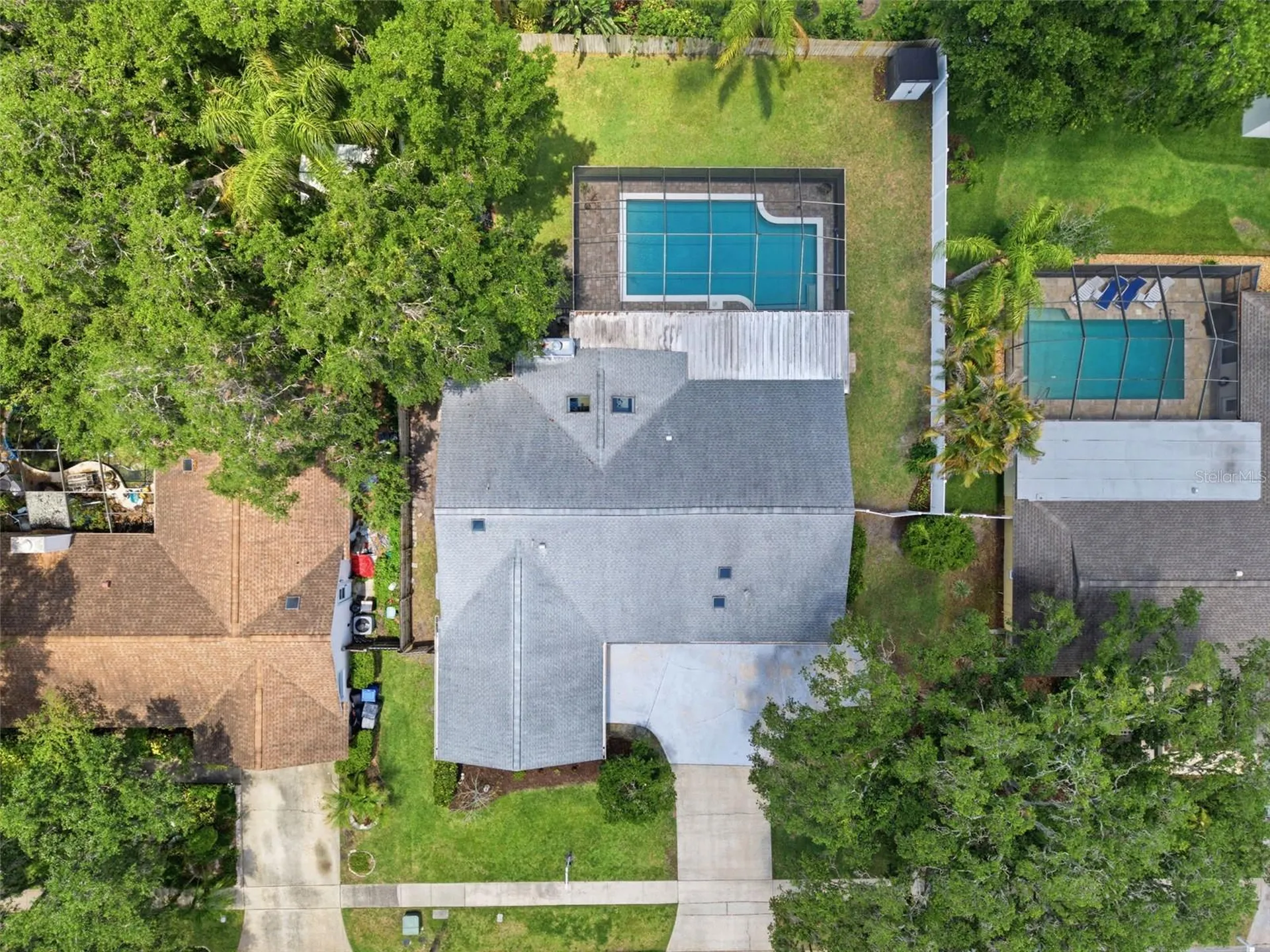 4221 Water Oaks Lane Tampa FL 33618