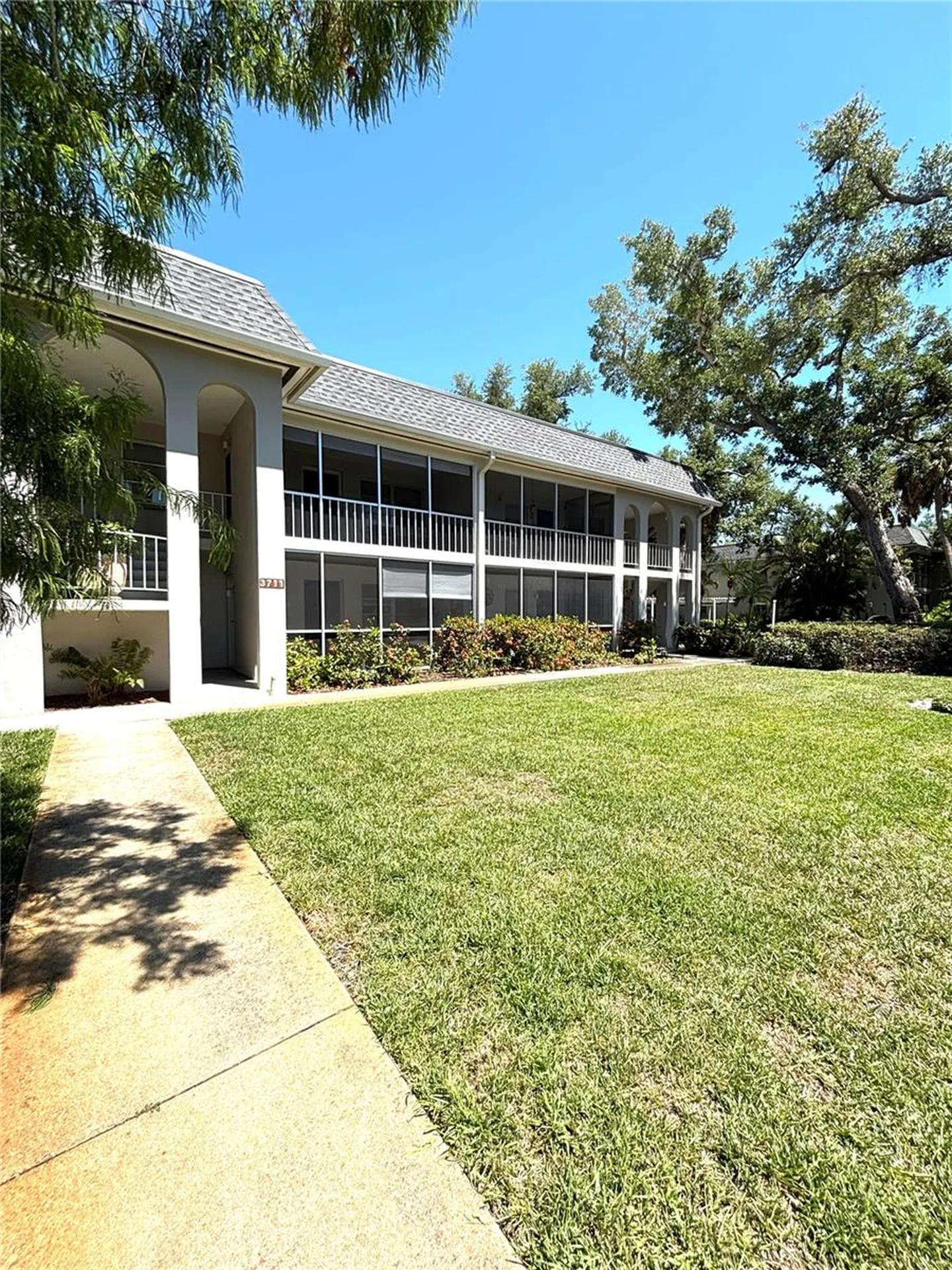 3711 Almeria Avenue Sarasota FL 34239