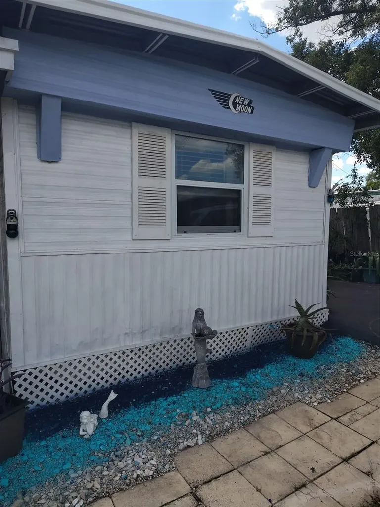 37748 Markland Avenue Zephyrhills FL 33542