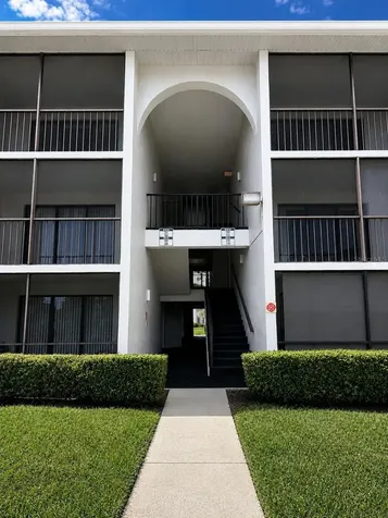 1223 S Pine Ridge Circle Sanford FL 32773