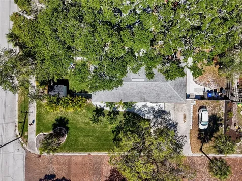 1600 Pasadena Drive Dunedin FL 34698