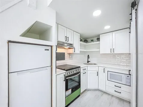 1600 Pasadena Drive Dunedin FL 34698