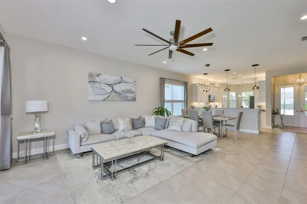 4836 Sevilla Shores Drive Wimauma FL 33598