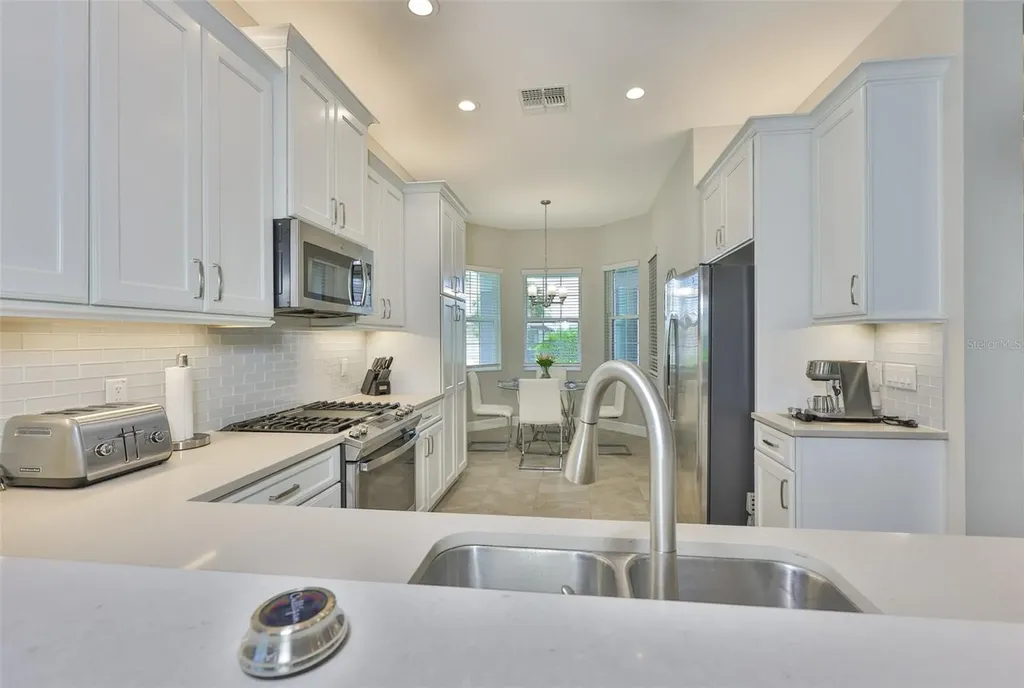 4836 Sevilla Shores Drive Wimauma FL 33598