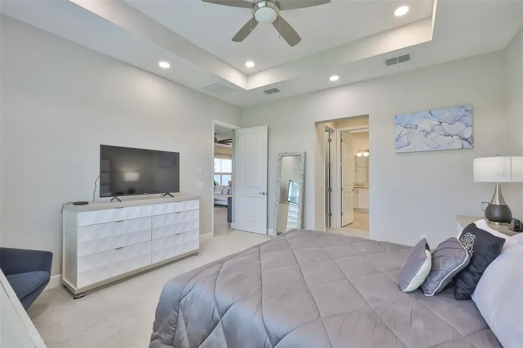 4836 Sevilla Shores Drive Wimauma FL 33598