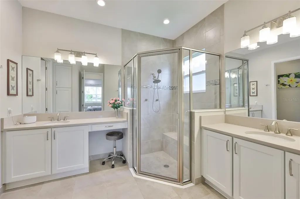 4836 Sevilla Shores Drive Wimauma FL 33598