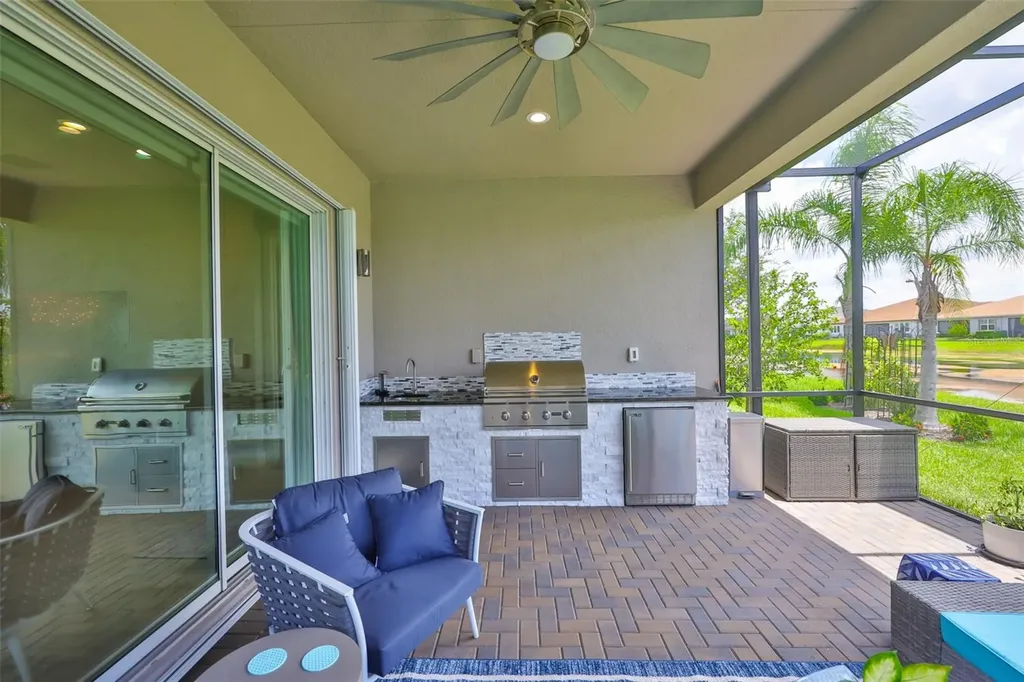 4836 Sevilla Shores Drive Wimauma FL 33598