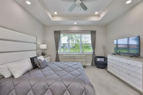 4836 Sevilla Shores Drive Wimauma FL 33598