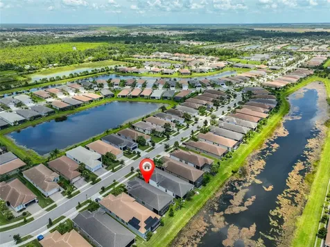 4836 Sevilla Shores Drive Wimauma FL 33598
