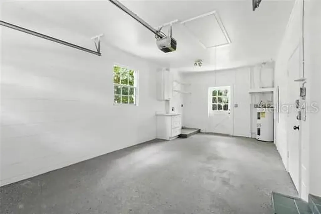 2510 Lake Ellen Drive Tampa FL 33618