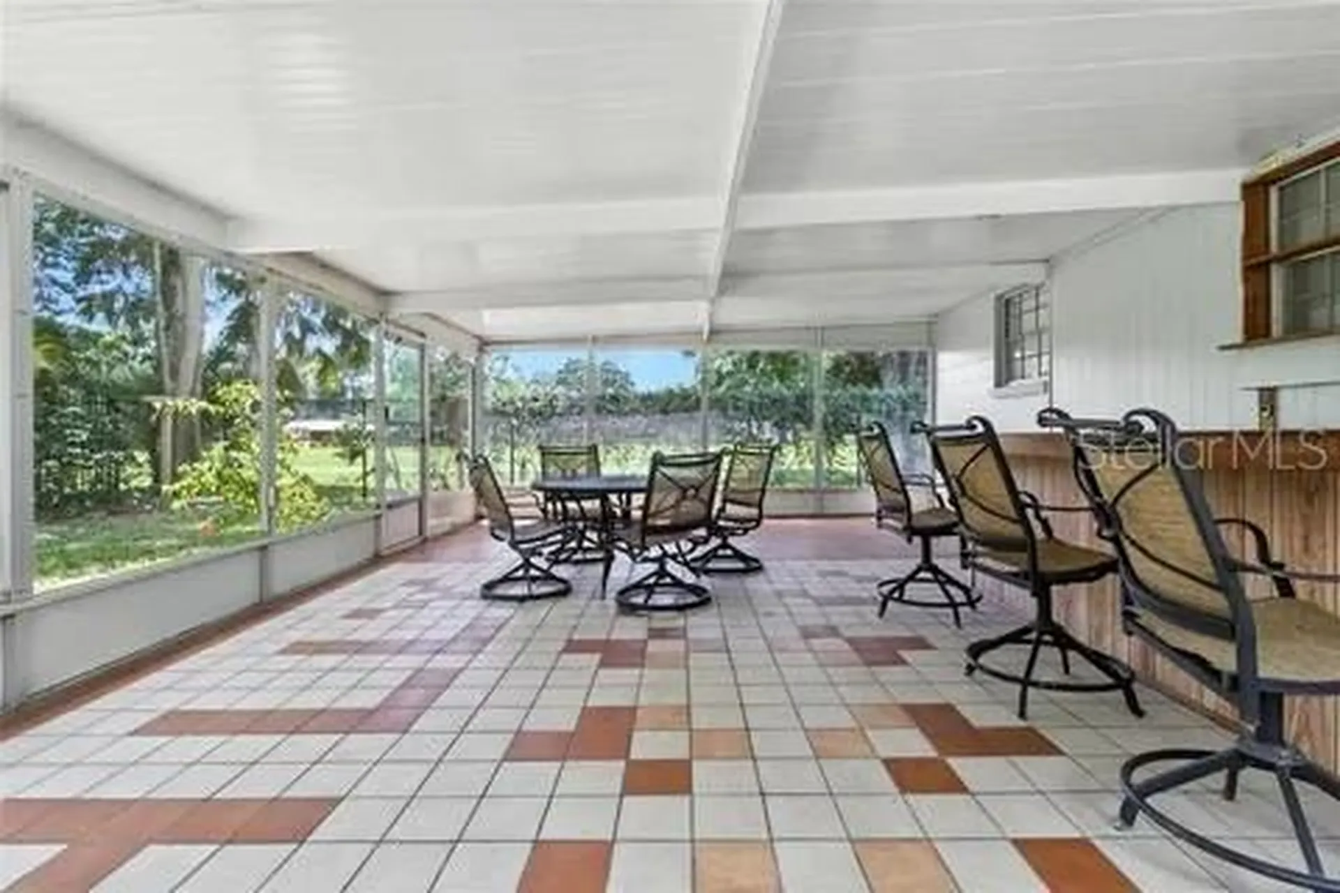 2510 Lake Ellen Drive Tampa FL 33618