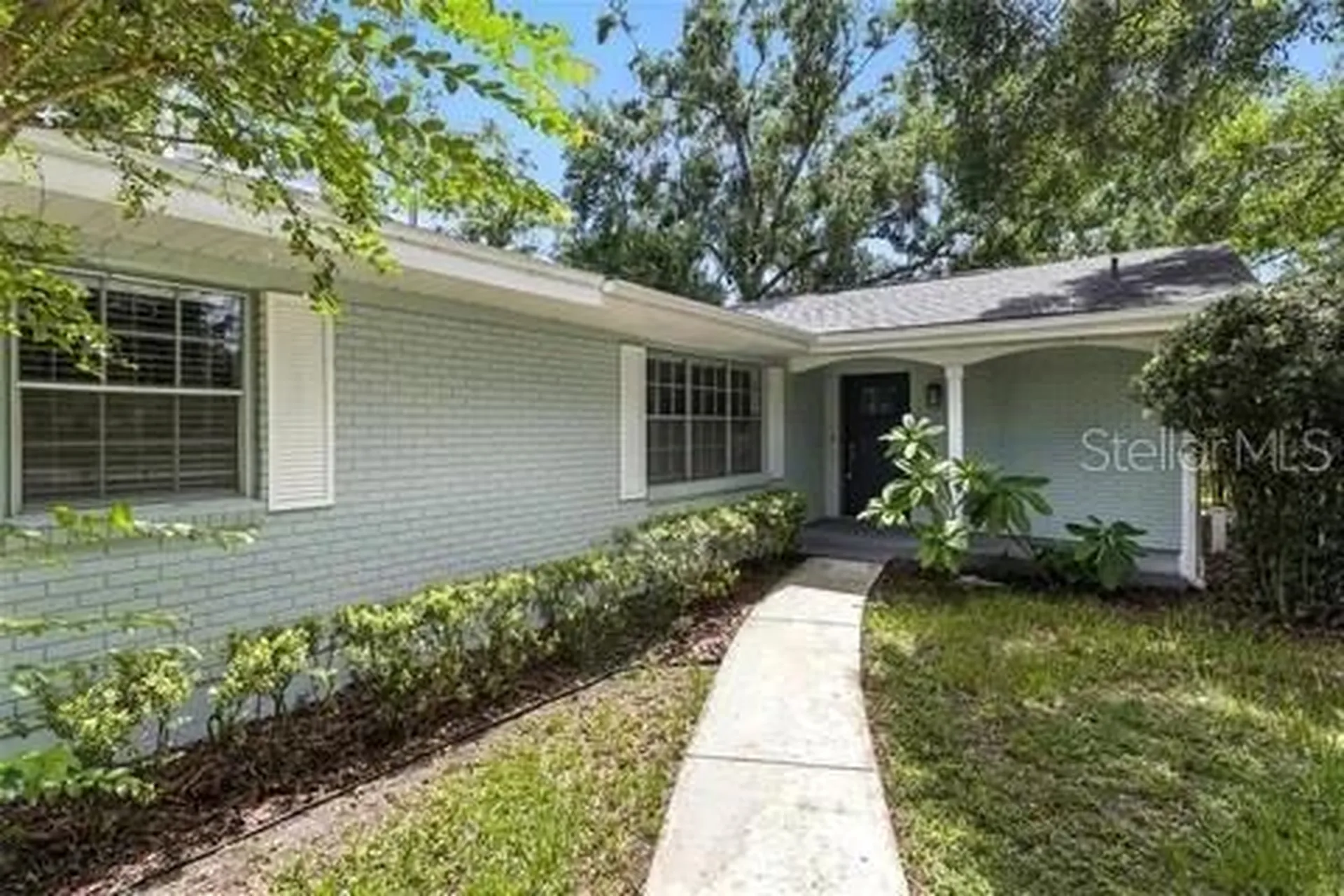 2510 Lake Ellen Drive Tampa FL 33618