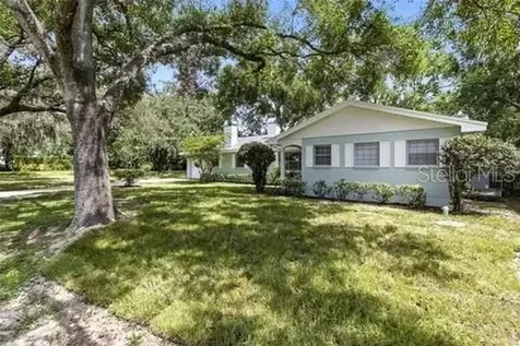 2510 Lake Ellen Drive Tampa FL 33618