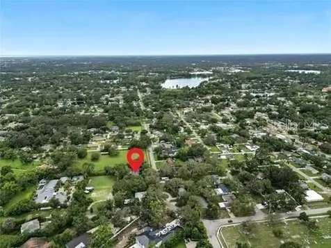 2510 Lake Ellen Drive Tampa FL 33618