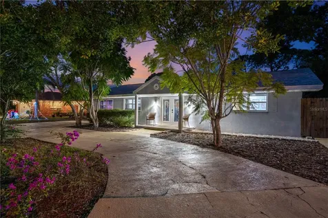 1626 Young Avenue Clearwater FL 33756