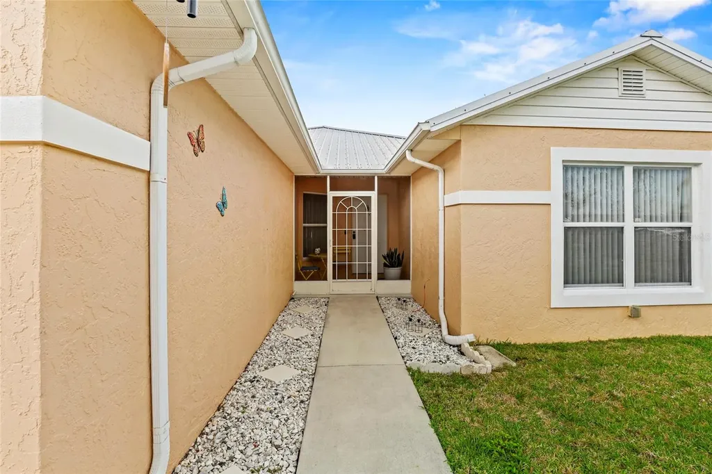 6648 Gaviota Fort Pierce FL 34951