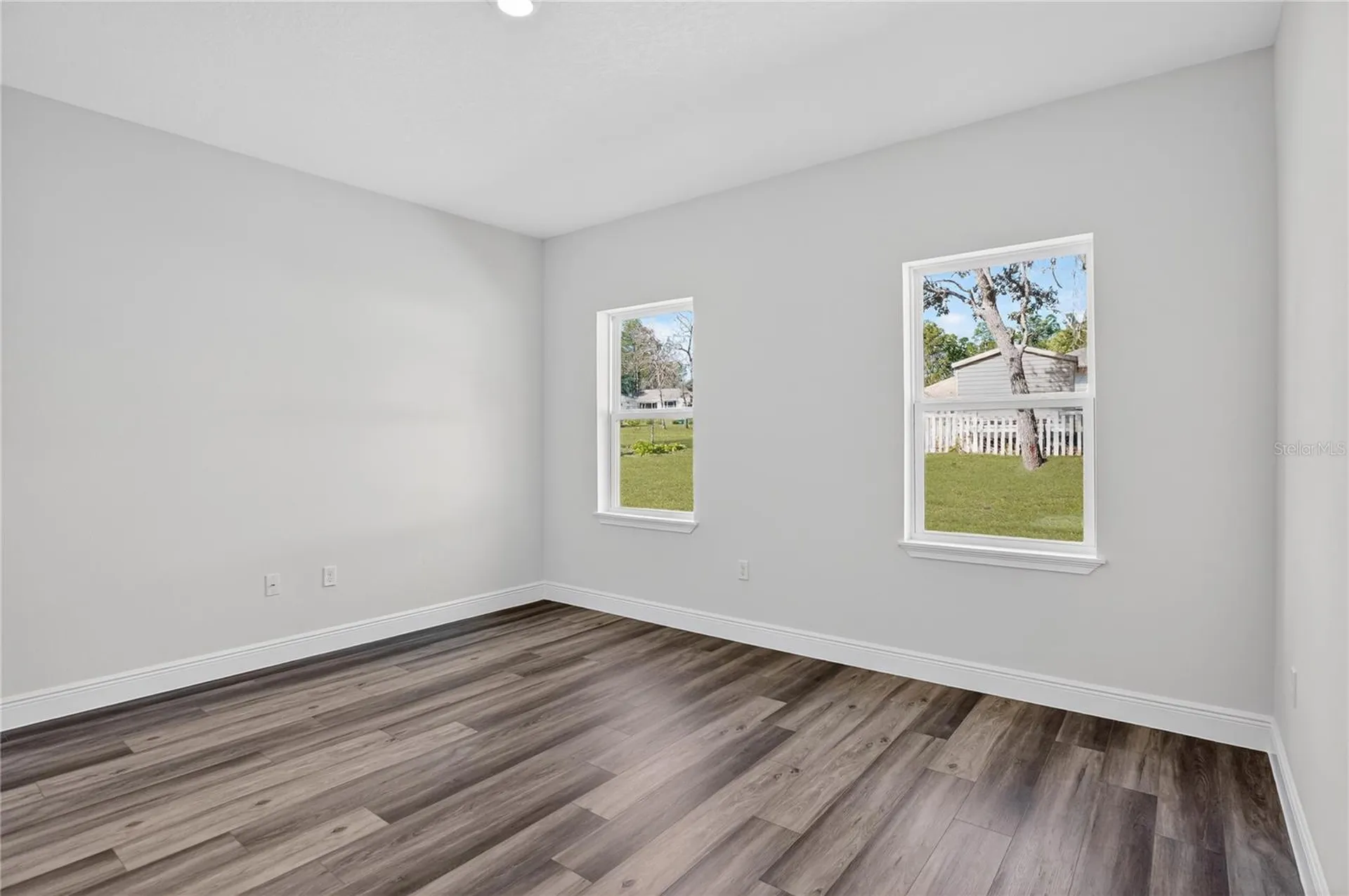 1933 W Oliver Drive Citrus Springs FL 34434