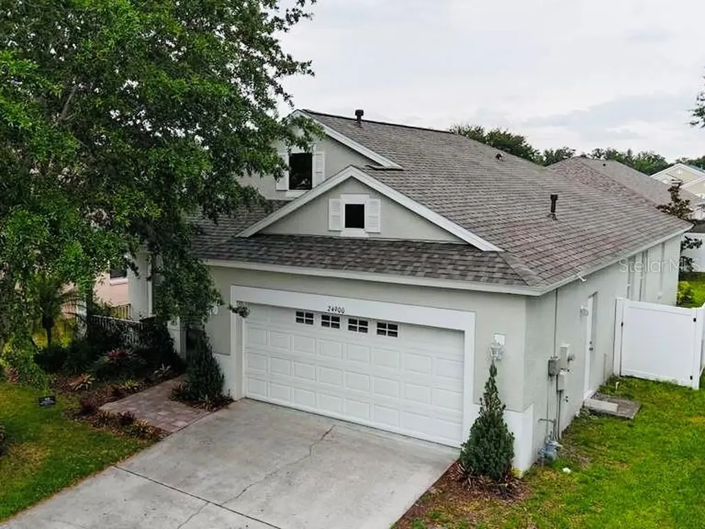 24900 Oakhaven Court Lutz FL 33559