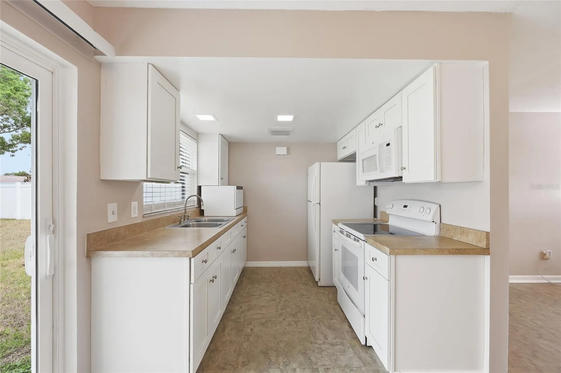4048 Castlegate Drive Orlando FL 32839