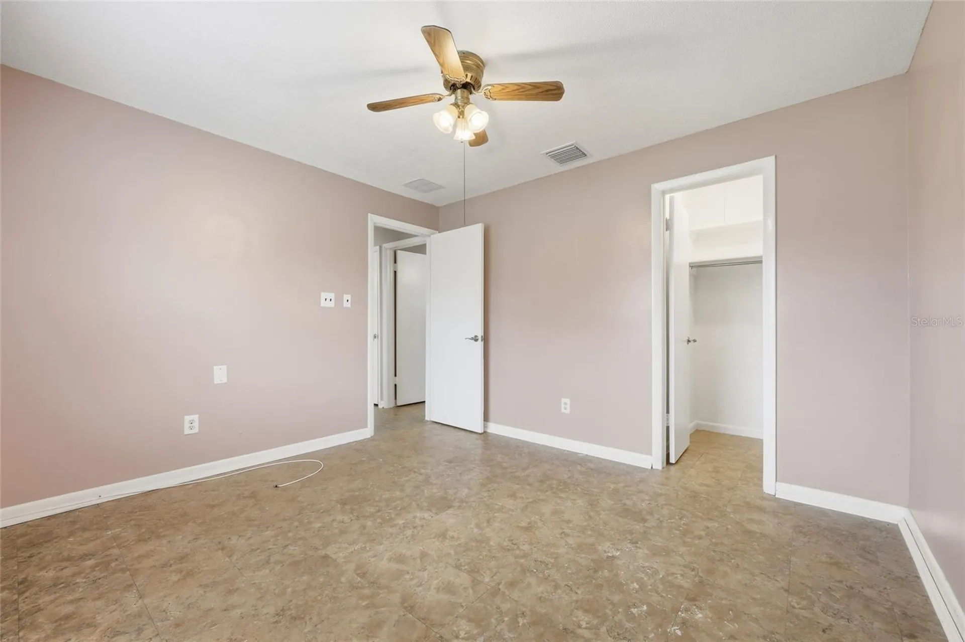 4048 Castlegate Drive Orlando FL 32839